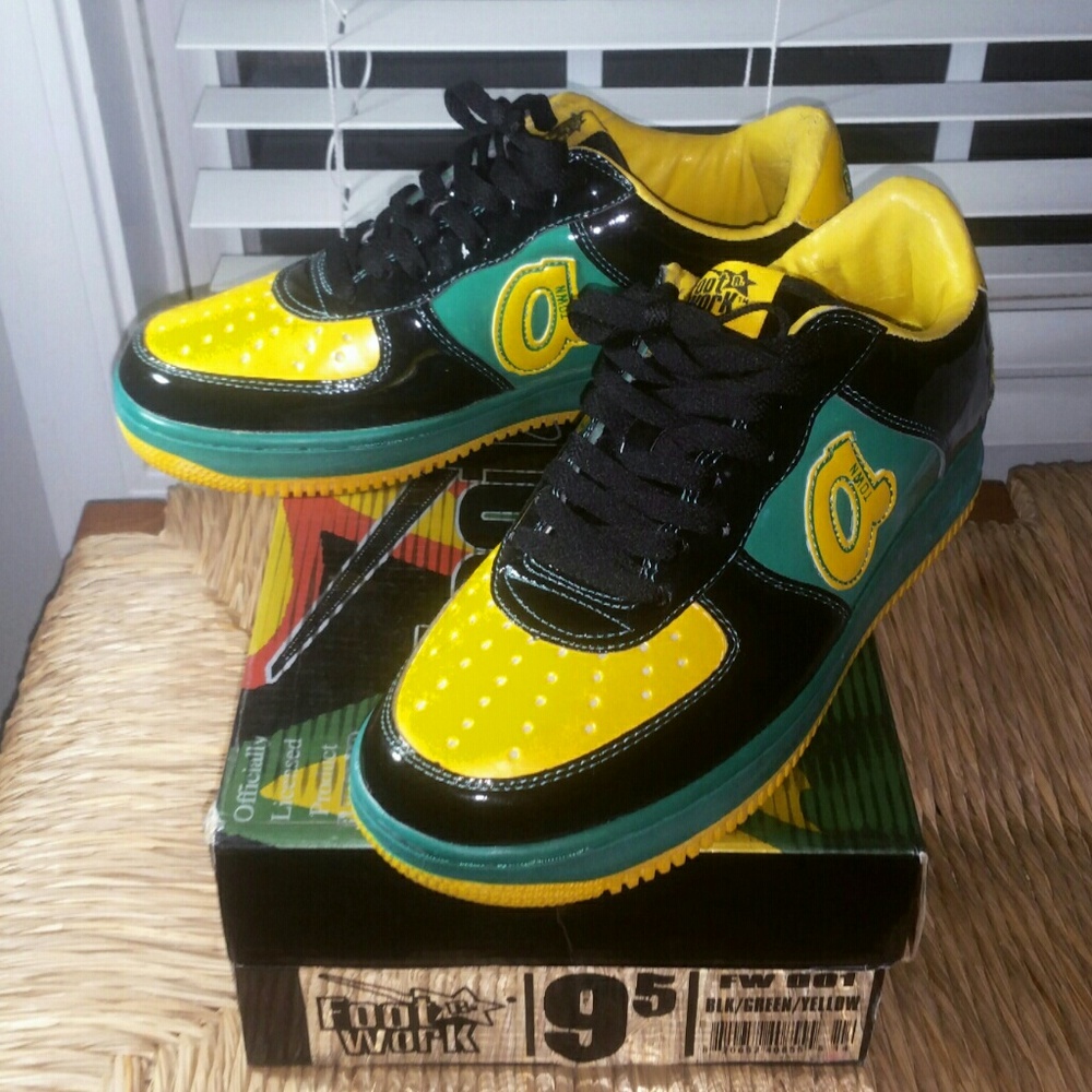 Extremely Rare Bapestas Size 9.5